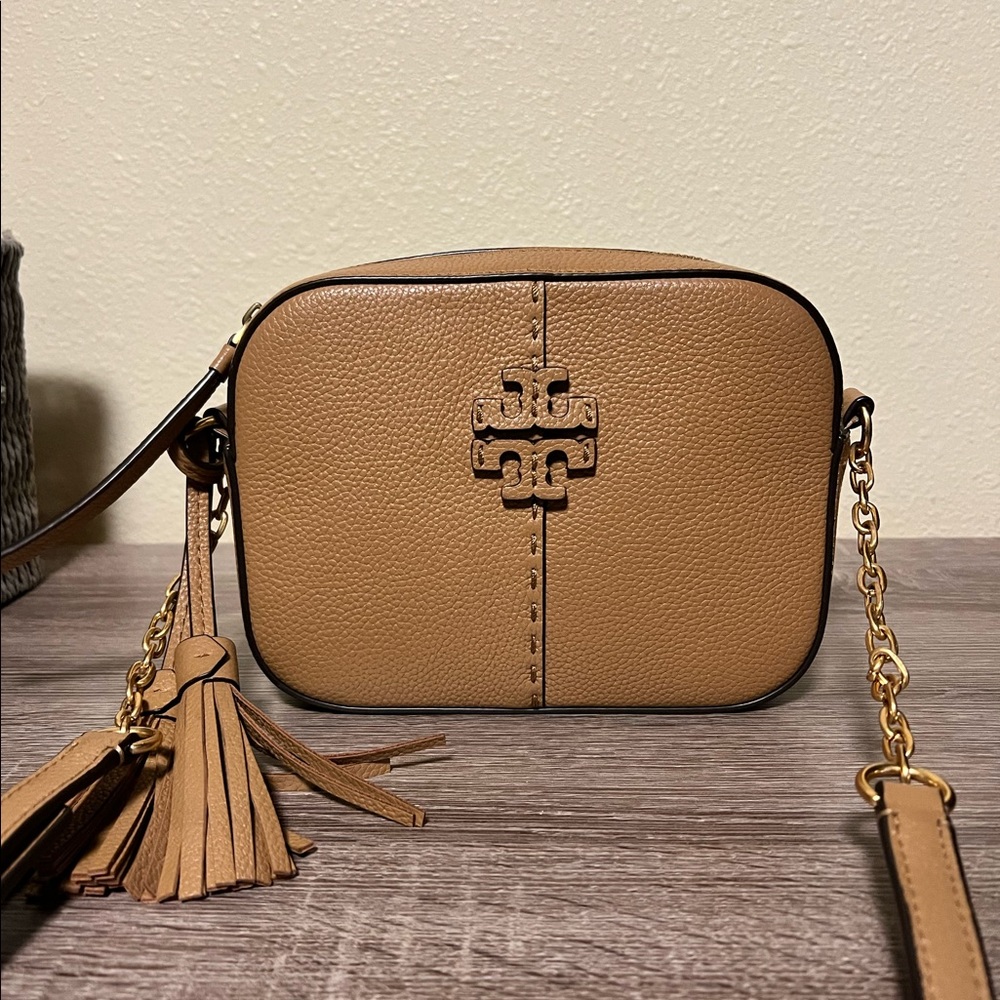 Tory Burch McGraw camera bag